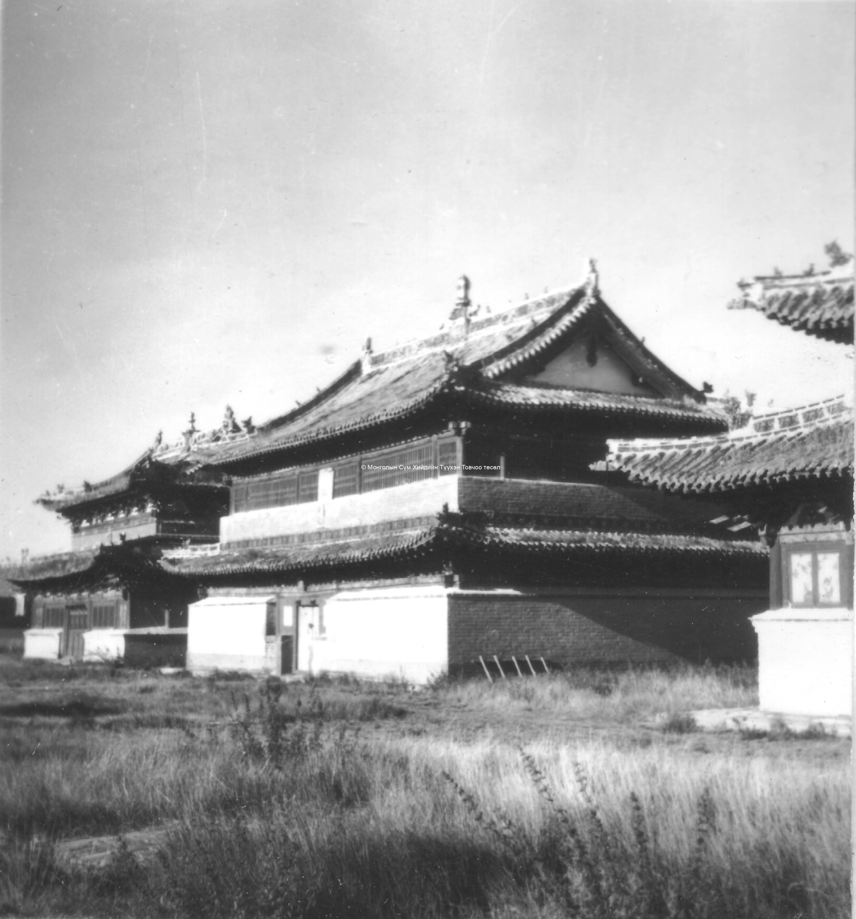 The three Zuu temples. Film Archives ?